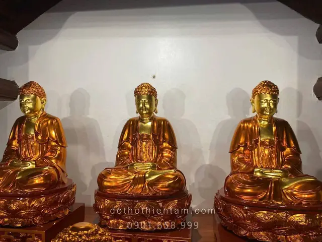 Bộ 3 Tượng Tam Thế Phật Là Ai?