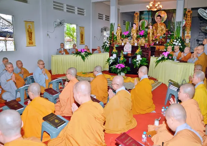 Đồng Nai: Pbng Tỉnh Trang Nghiêm Lễ Bố Tát, Tụng Giới Lần Thứ 10 Tại ...