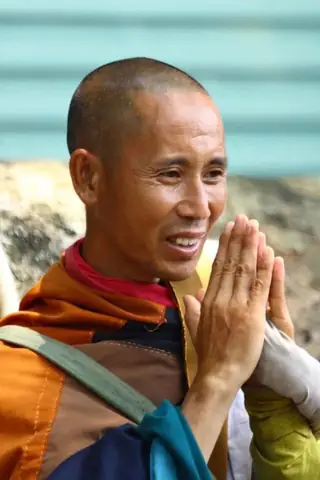 Ông Thích Minh Tuệ Tên Thật Là Lê Anh Tú, Quê Ở Kỳ Anh, Hà Tĩnh