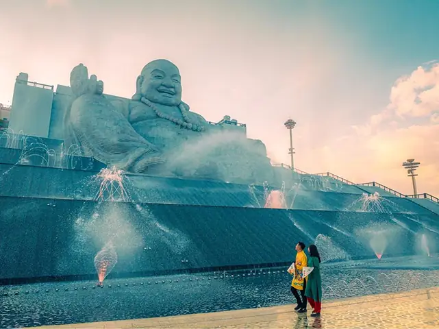 Văn Khấn Phật Di Lặc Cầu Xin Vạn Sự Như Ý