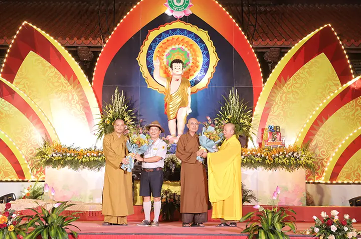 Văn Nghệ Phật Đản