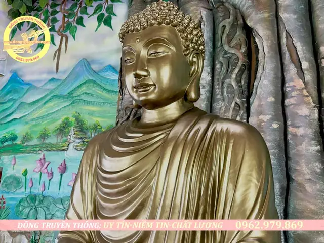 Lắp Đặt Tượng Phật Bổ Sư Bằng Đồng Hoàn Thiện Ở Chính Điện.