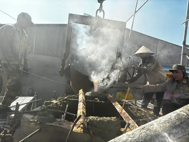 Một Số Hình Ảnh Đúc Tượng Phật Bổ Sư Bằng Đồng Cao 2m8 Tại Sóc Trăng.