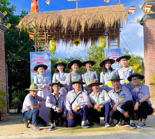 Xưởng May Đồng Phục Gia Đình Phật Tử Uy Tín – Đồng Phục Bốn Mùa