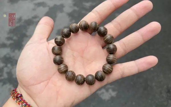 Hiểu Đúng Ý Nghĩa Số Hạt Trong Xâu Chuỗi Trầm Hương Tâm Linh - Cửa ...