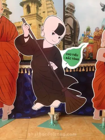 Triển Lãm Y Phục Tu Sĩ Phật Giáo Nam Tông, Bắc Tông, Khất Sĩ