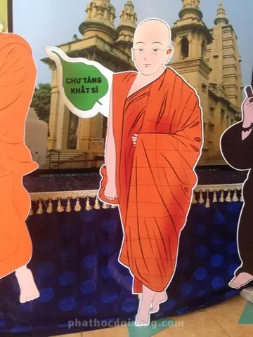 Triển Lãm Y Phục Tu Sĩ Phật Giáo Nam Tông, Bắc Tông, Khất Sĩ