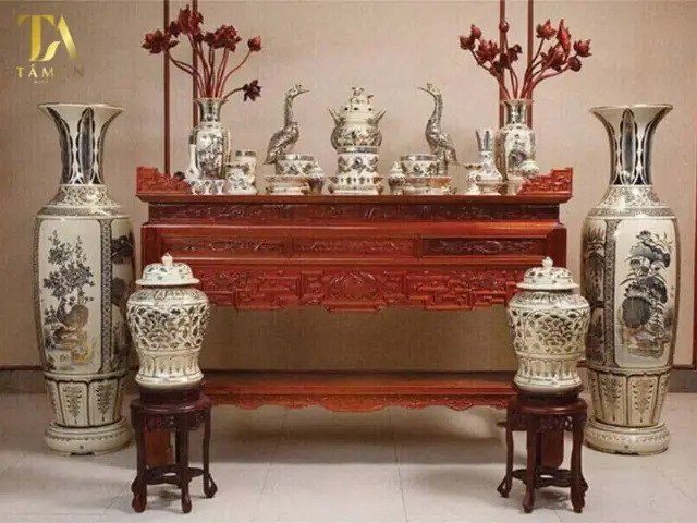 Giải Đáp Vấn Đề Bàn Thờ Gia Tiên Thờ Những Ai Là Đúng?