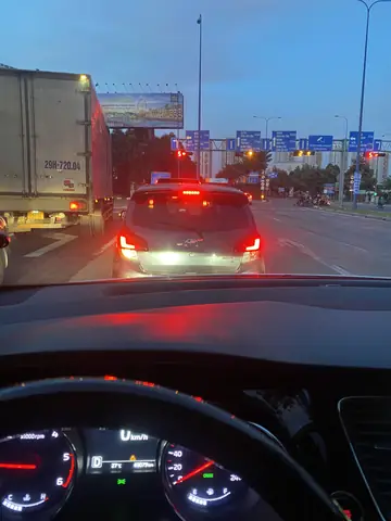 Ăn Gì Tau Cúng: Giải Đáp Thắc Mắc Chuẩn Xác Cho Tín Ngưỡng Việt