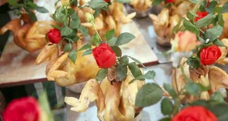 Ý Nghĩa Và Các Bước Chuẩn Bị Cho Một Mâm Cỗ Giao Thừa Trọn Vẹn