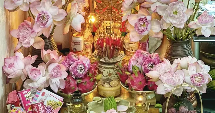 Bà Nội Trợ Soạn Mâm Cúng Mùng 1 Ấn Tượng, Dân Mạng Thích Mê