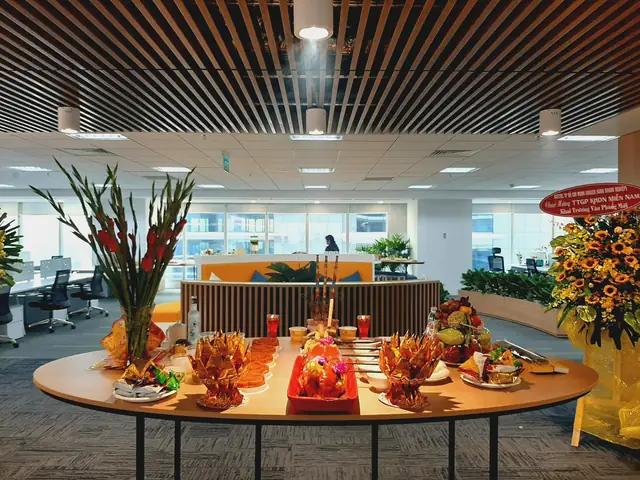 Chuẩn Bị Mâm Cỗ