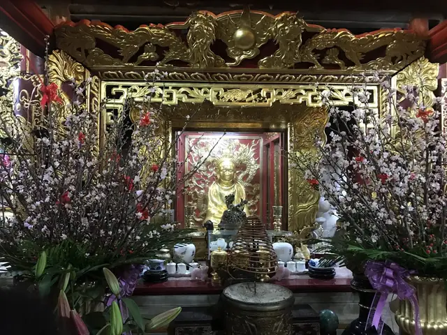 Cẩm Nang Chi Tiết Về Bài Cúng Và Lễ Vật Tại Đền Bà Chúa Kho