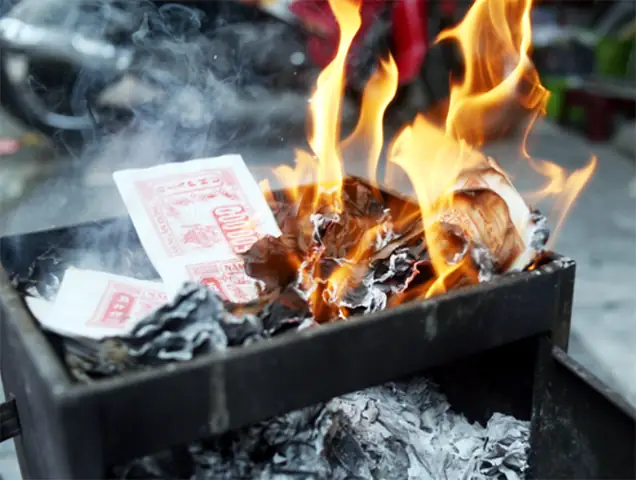 Cẩm Nang Bài Cúng Đốt Quần Áo Tháng 7 Đầy Đủ Và Ý Nghĩa Nhất