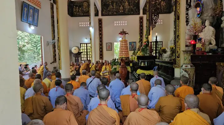 Br-vt: Ns.thích Nữ Như Hiền Tổ Chức Lễ Cúng Dường 200 Chư Tôn ...