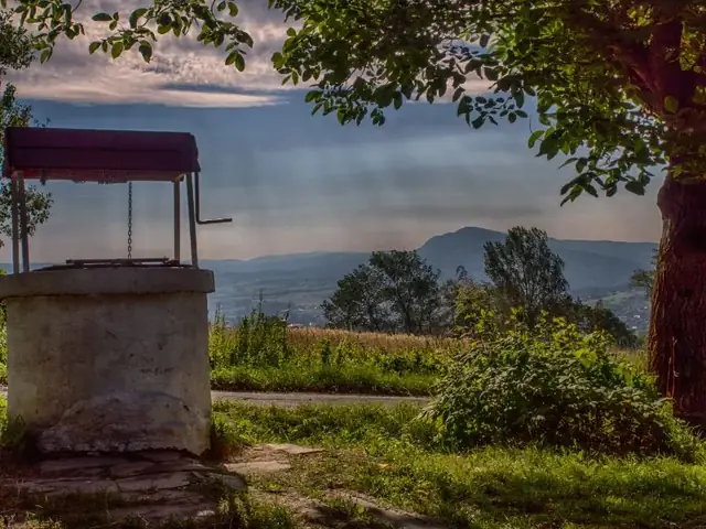 Cẩm Nang Cúng Giếng Đầu Năm: Lễ Vật Chuẩn Và Bài Văn Khấn Chuẩn Truyền Thống