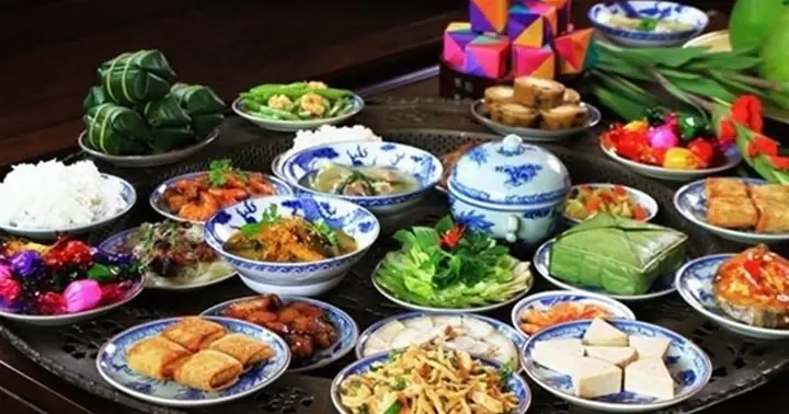 Tham Khảo Văn Khấn Giao Thừa Ngoài Trời Tết Ất Tỵ 2025