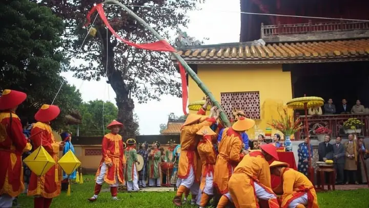 Mùng 7 Tết Là Ngày Gì? Ý Nghĩa Lễ Khai Hạ Và Cách Cúng Bái