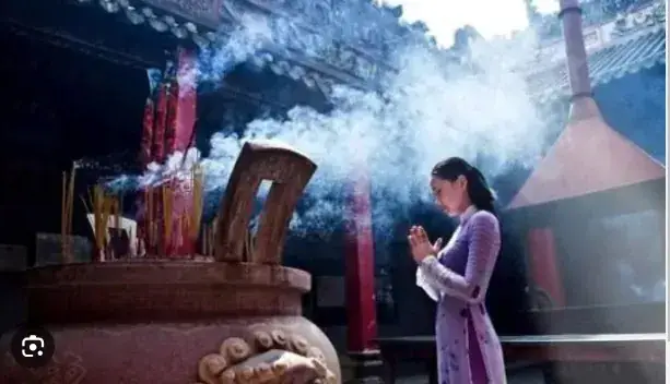 Bài Khấn Thông Dụng Tại Nhà Và Tại Chùa - Lão Nhà Quê Y ...