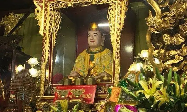 Cẩm Nang Toàn Tập Về Văn Khấn Và Lễ Vật Dâng Cúng Ông Hoàng Mười