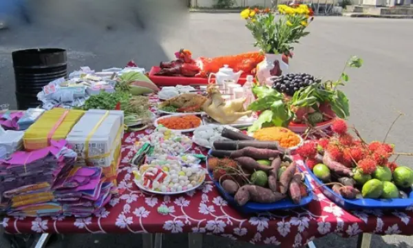 Mâm Cúng Rằm Tháng 7 Trong Nhà, Ngoài Trời Cần Chuẩn Bị Những Gì ...