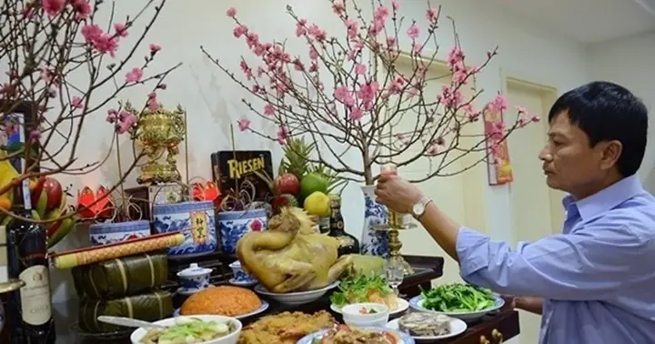 Văn Khấn Tổ Tiên Ngày Mùng 1 Tết Âm Lịch Canh Tý 2020 Chuẩn Nhất