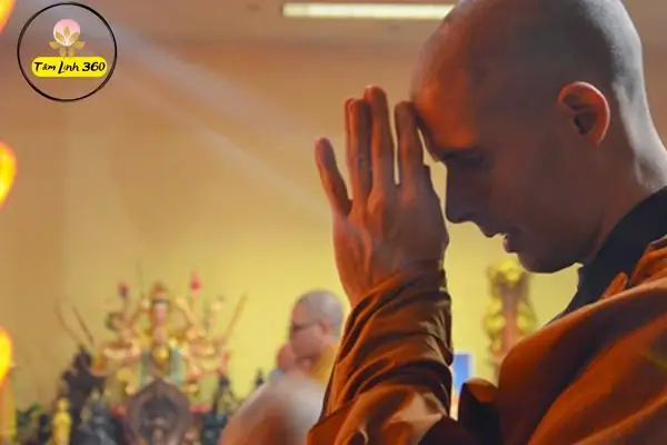 Văn Khấn Sám Hối Gia Tiên: Cẩm Nang Chi Tiết Cho Người Mới Bắt Đầu