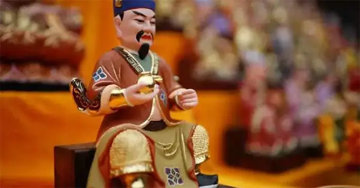 Cẩm Nang Bài Cúng Thái Tuế 2025: Lễ Vật Chuẩn Và Văn Khấn Sớ Tấu Đầy Đủ