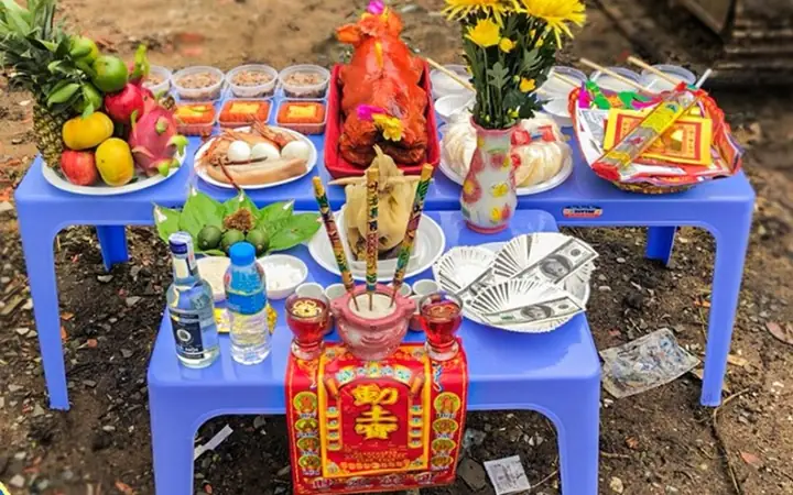 Cẩm Nang Bài Cúng Trả Lễ Cuối Năm: Chuẩn Bị Lễ Vật Và Văn Khấn Chi Tiết Cho Mọi Không Gian Thờ Tự