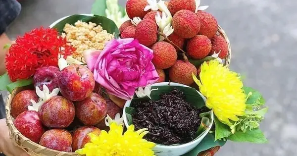 Văn Khấn Tết Đoan Ngọ 2025 Chuẩn Cầu May Mắn, Xua Đuổi Xui Xẻo