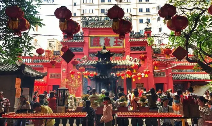 Top 5+ Mẫu Bàn Thờ Thần Tài Bán Chạy Nhất, Đầy Đủ Kích Thước, Giá Tốt