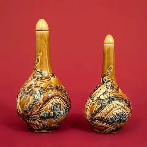 Nậm Đựng Rượu Thờ Cúng Bằng Sứ Men Hoàng Lưu Ly Cỡ S2 - Gốm ...