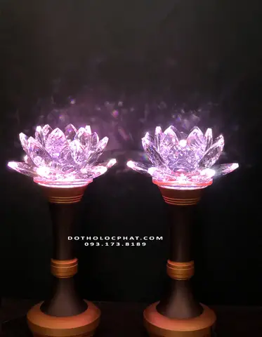 18 Đèn Hoa Sen Thủy Tinh Dtp-019