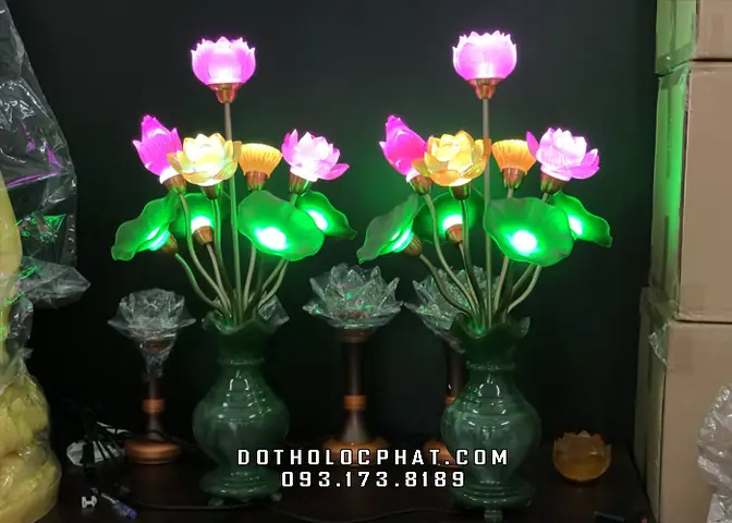 Đèn Bình Ngọc Có Lá Hợp Phong Thủy 7 – 9 – 13 Bông