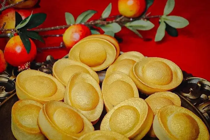 Bánh Bông Lan Cúng Thần Tài: Lễ Vật May Mắn Cho Khởi Đầu Thành Công