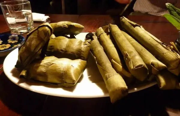 Bánh Cúng Và Bánh Cấp: Khám Phá Vẻ Đẹp Văn Hóa Ẩm Thực Đặc Sắc Của Người Chăm