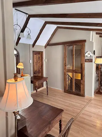 Trải Nghiệm Dịch Vụ