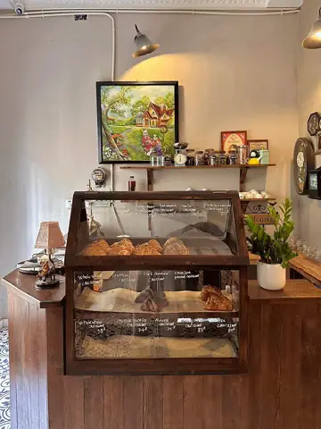 Không Gian Của Quán