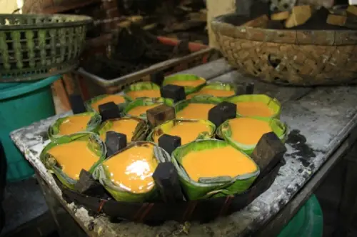 Bánh Tổ Cúng Ông Táo: Nguồn Gốc, Ý Nghĩa & Cách Chọn Chuẩn