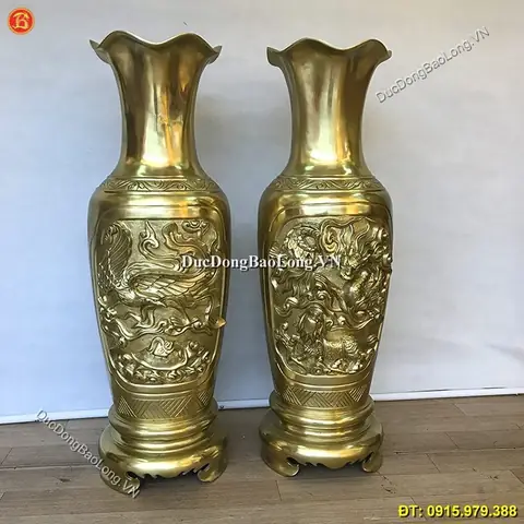 Top 5 Mẫu Bình Hoa Thờ Cúng Đẹp, Ý Nghĩa Cho Gian Thờ Gia Tiên & Phật Đạo