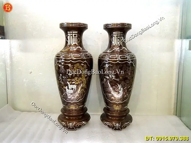 Top 5 Mẫu Bình Hoa Thờ Cúng Đẹp, Ý Nghĩa Cho Gian Thờ Gia Tiên & Phật Đạo