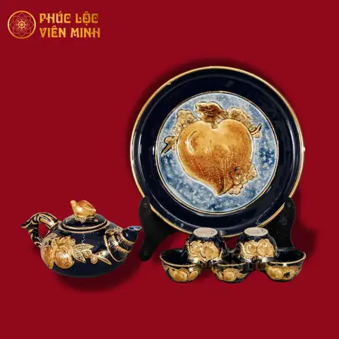 Ý Nghĩa Ấm Trà Thờ Cúng Trên Bàn Thờ Gia Tiên