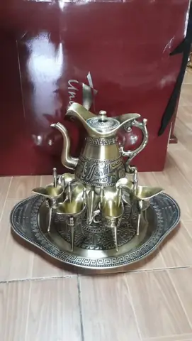 Bộ Bình Rượu Giả Cổ, Bình Rượu Tần Thủy Hoàng