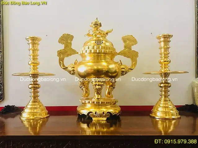 Tổng Hợp Top 7+ Mẫu Lư Hương Bằng Đồng Thờ Cúng Đẹp & Chất Lượng Nhất Hiện Nay