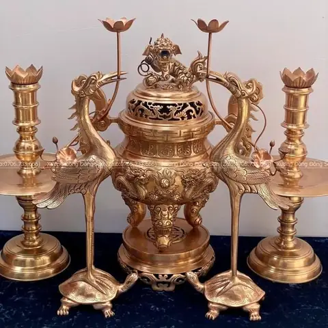 Bộ Ngũ Sự Là Gì? Ý Nghĩa Của Bộ Ngũ Sự Trên Bàn Thờ Gia Tiên