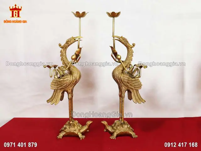 Tại Sao Nên Lựa Chọn Bộ Ngũ Sự Bằng Đồng Vàng Cao 45cm Cho Bàn Thờ Gia Tiên?