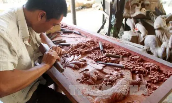 Giỗ Tổ Nghề Mộc Kim Bồng Ở Hội An - Báo Và Phát Thanh, Truyền ...