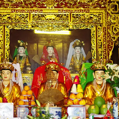 Các Ban Thờ Trong Tín Ngưỡng Thờ Mẫu - Tạp Chí Văn Hóa Xã Hội