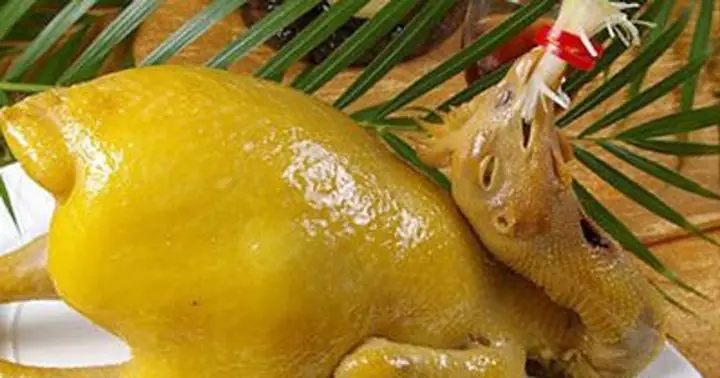 Cách Chọn Gà Cúng Giao Thừa Chuẩn Chỉnh Và Ý Nghĩa Phong Tục