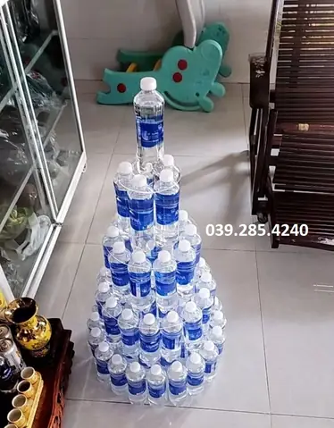 Khay Bày Tháp Nước, Tháp Bày Chai Nước Lọc Bằng Mica